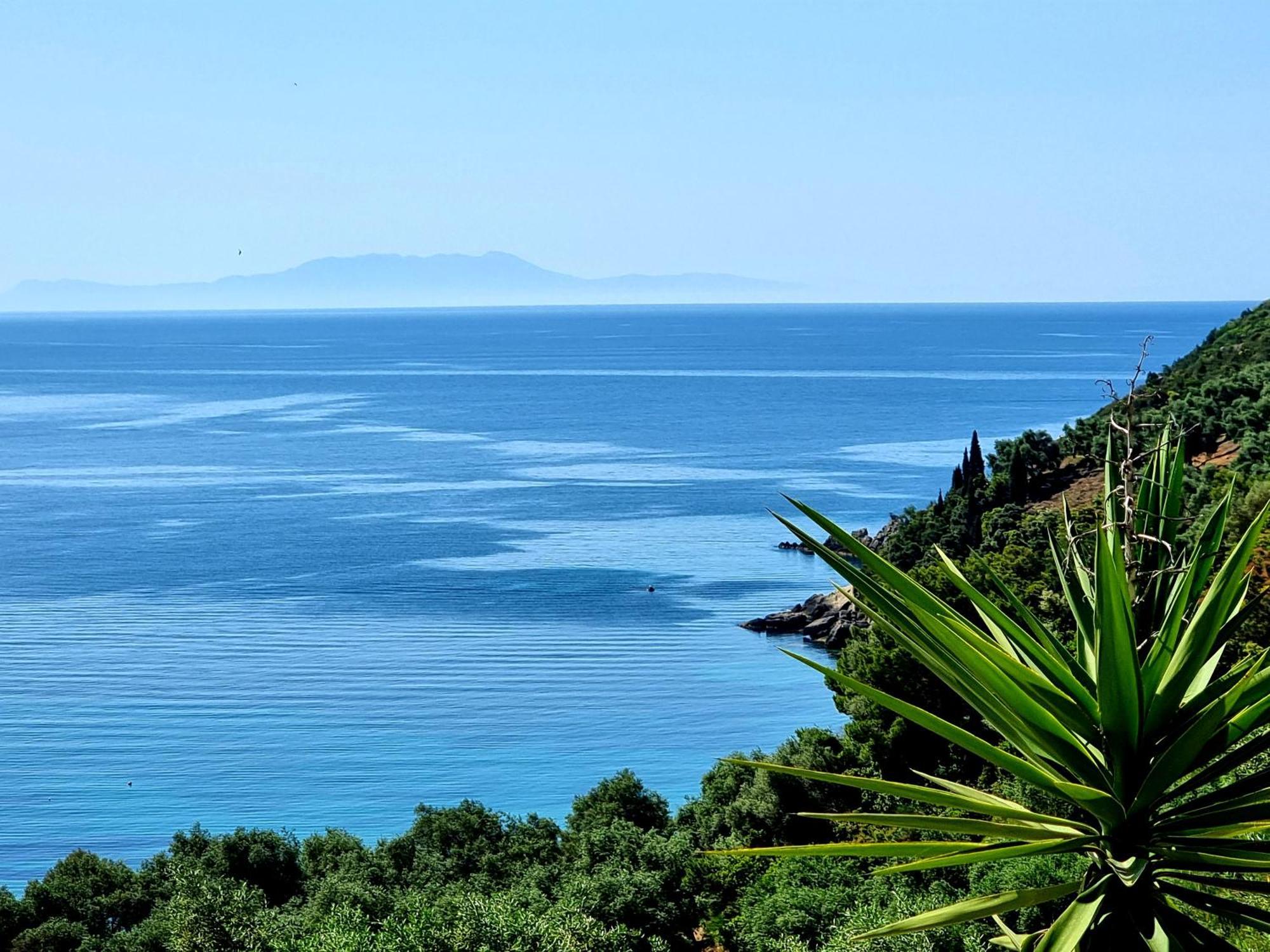 Enjoy Lichnos Bay Village, Camping, Hotel And Apartments Parga Exterior photo