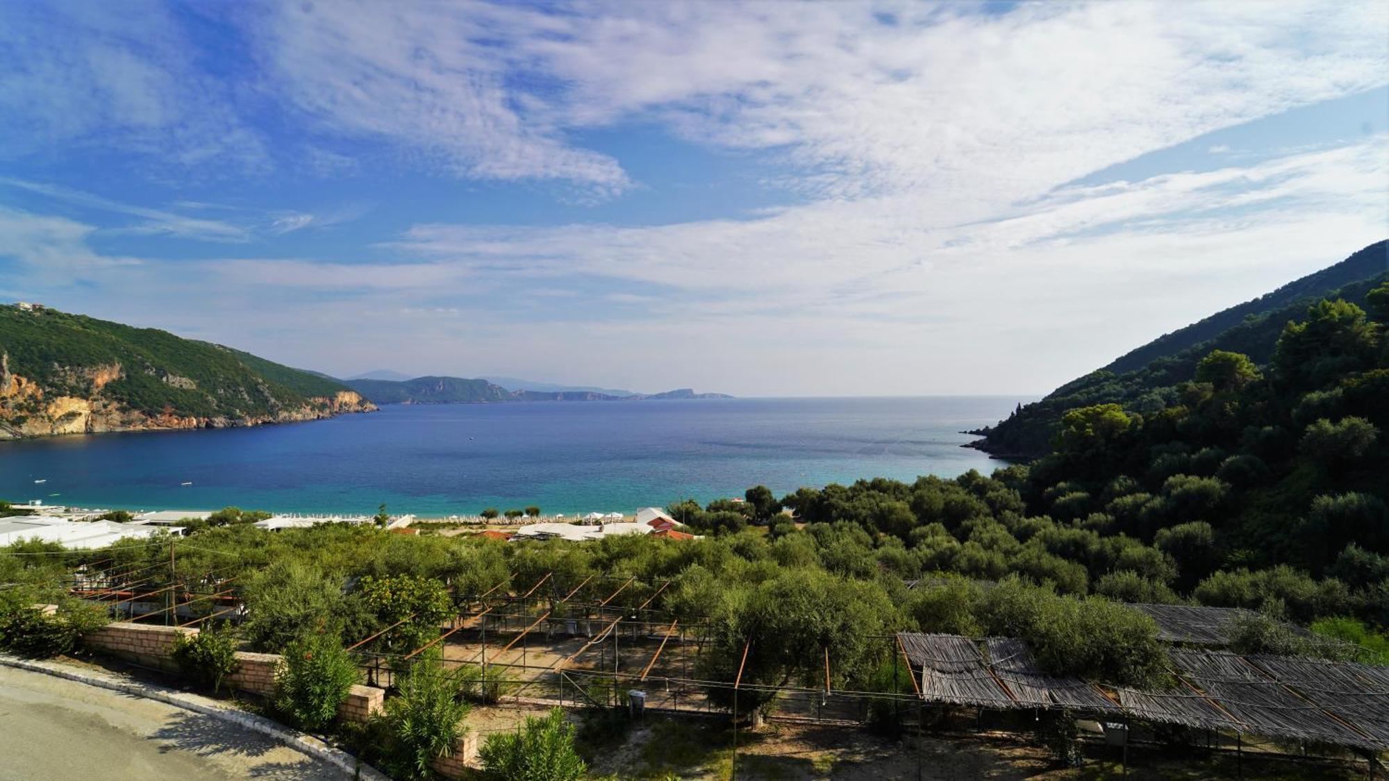 Enjoy Lichnos Bay Village, Camping, Hotel And Apartments Parga Exterior photo